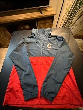 Independent Trading Cleveland Baseball Hooded Windbreaker Jacket Men’s Medium